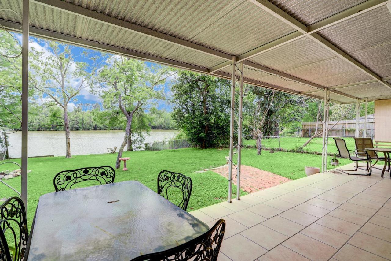 Kingwood Cottage - 10 Mins From Iah - Lake Front Humble Exterior photo